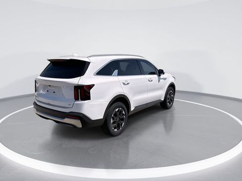 Used 2025 Kia Sorento S AWD/4WD image 7