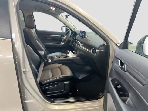 Used 2025 MAZDA CX-5 AWD 2.5 S w/ Select Package image 28
