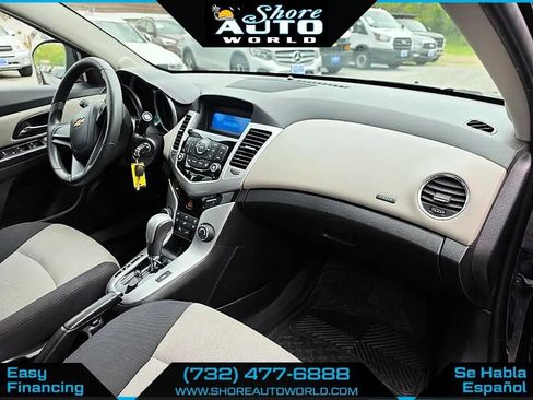 Used 2016 Chevrolet Cruze LS FWD image 15