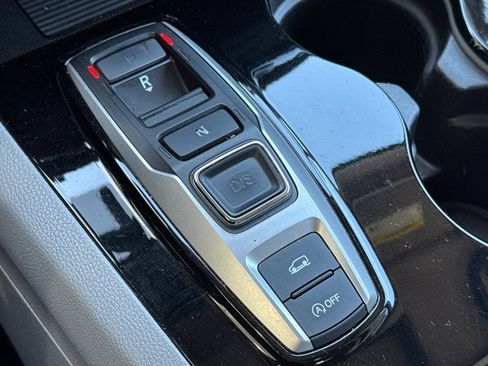Used 2019 Honda Pilot Elite image 32