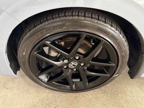 Used 2024 Honda Civic Sport image 10