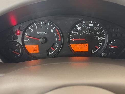 Used 2014 Nissan Frontier SV w/ SV Value Truck Package image 19