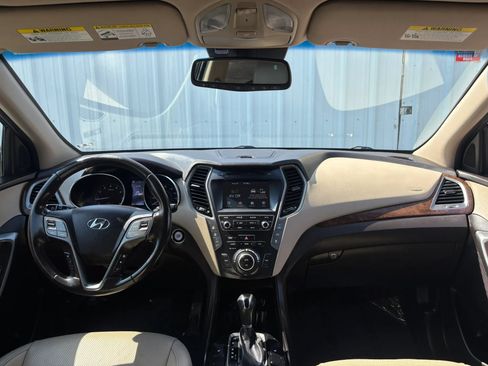 Used 2018 Hyundai Santa Fe SE w/ SE Premium Package 02 FWD image 18