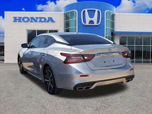 Used 2022 Nissan Maxima SV w/ Floor Mat Group FWD image 4