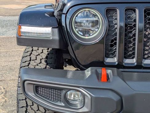 Used 2022 Jeep Gladiator Mojave w/ LED Lighting Group AWD/4WD image 10