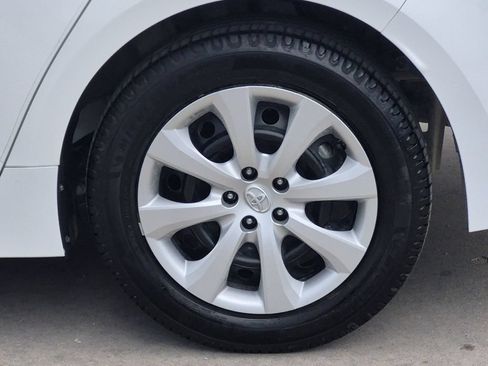 Used 2023 Toyota Corolla LE FWD image 26