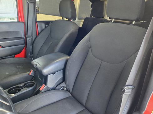 Used 2016 Jeep Wrangler Unlimited Sport w/ Quick Order Package 24S image 20