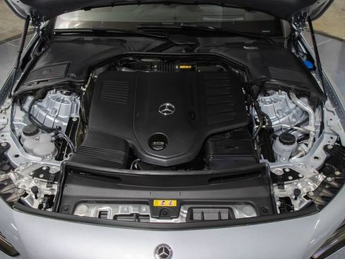 Used 2027 Mercedes-Benz CLE 450 4MATIC Coupe image 5