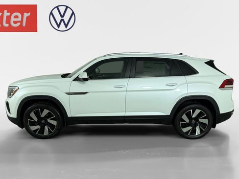 New 2026 Volkswagen Atlas Cross Sport SE AWD/4WD image 4