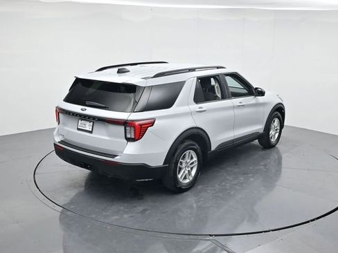 Certified 2026 Ford Explorer Active image 40