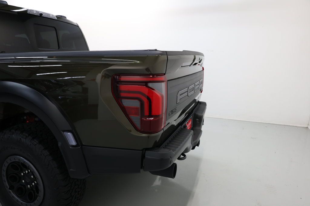 Used 2026 Ford F150 Raptor AWD/4WD image 57