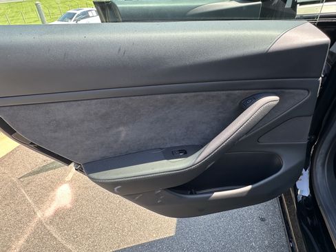 Used 2021 Tesla Model 3 Long Range AWD/4WD image 26