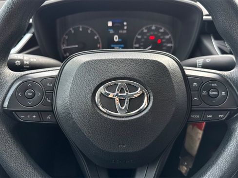Used 2023 Toyota Corolla LE image 26