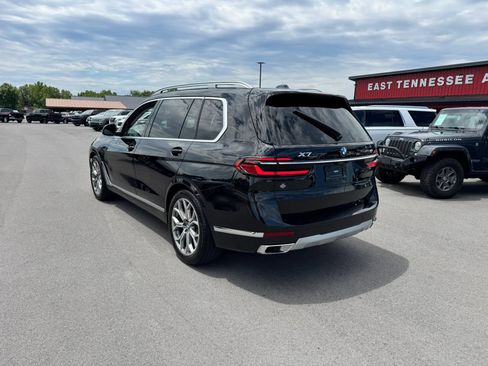 Used 2023 BMW X7 xDrive40i AWD/4WD image 3