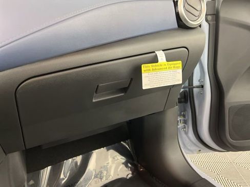 New 2025 Nissan Versa SV w/ Trunk Package image 35