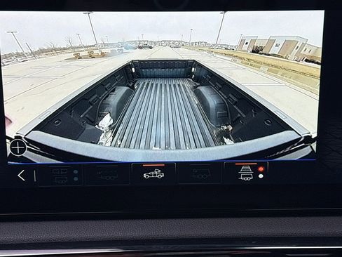 Used 2024 GMC Sierra 1500 AT4 w/ Technology Package image 39