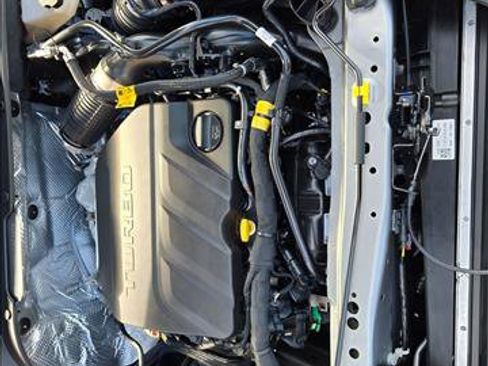 New 2026 Chevrolet Trax RS image 19