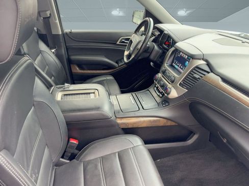 Used 2018 GMC Yukon Denali image 28