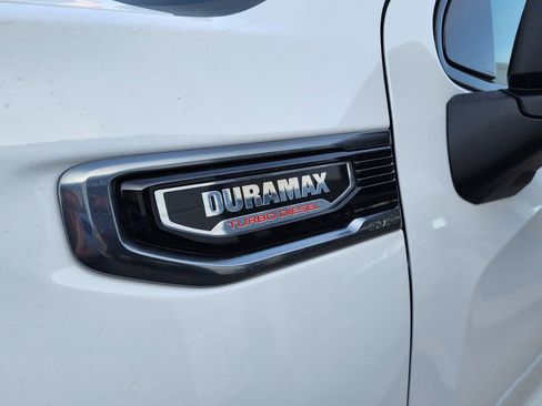 New 2026 GMC Sierra 1500 AT4 w/ AT4 Premium Package AWD/4WD image 11