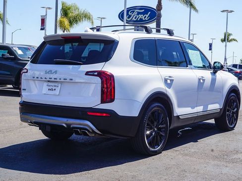 Used 2022 Kia Telluride SX w/ SX Prestige Package AWD/4WD image 7