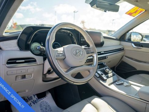 Certified 2024 Hyundai Palisade Calligraphy image 21
