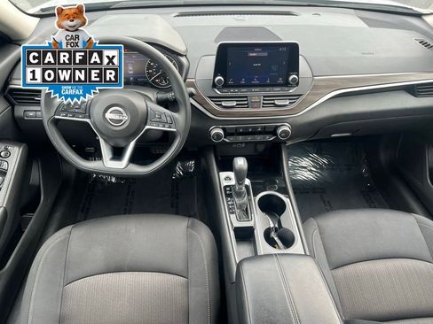 Used 2024 Nissan Altima 2.5 SV FWD image 22