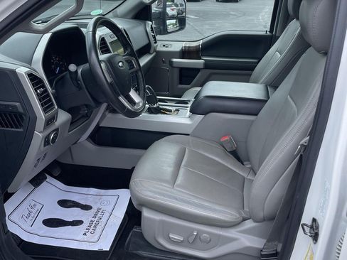 Used 2018 Ford F150 Lariat AWD/4WD image 18