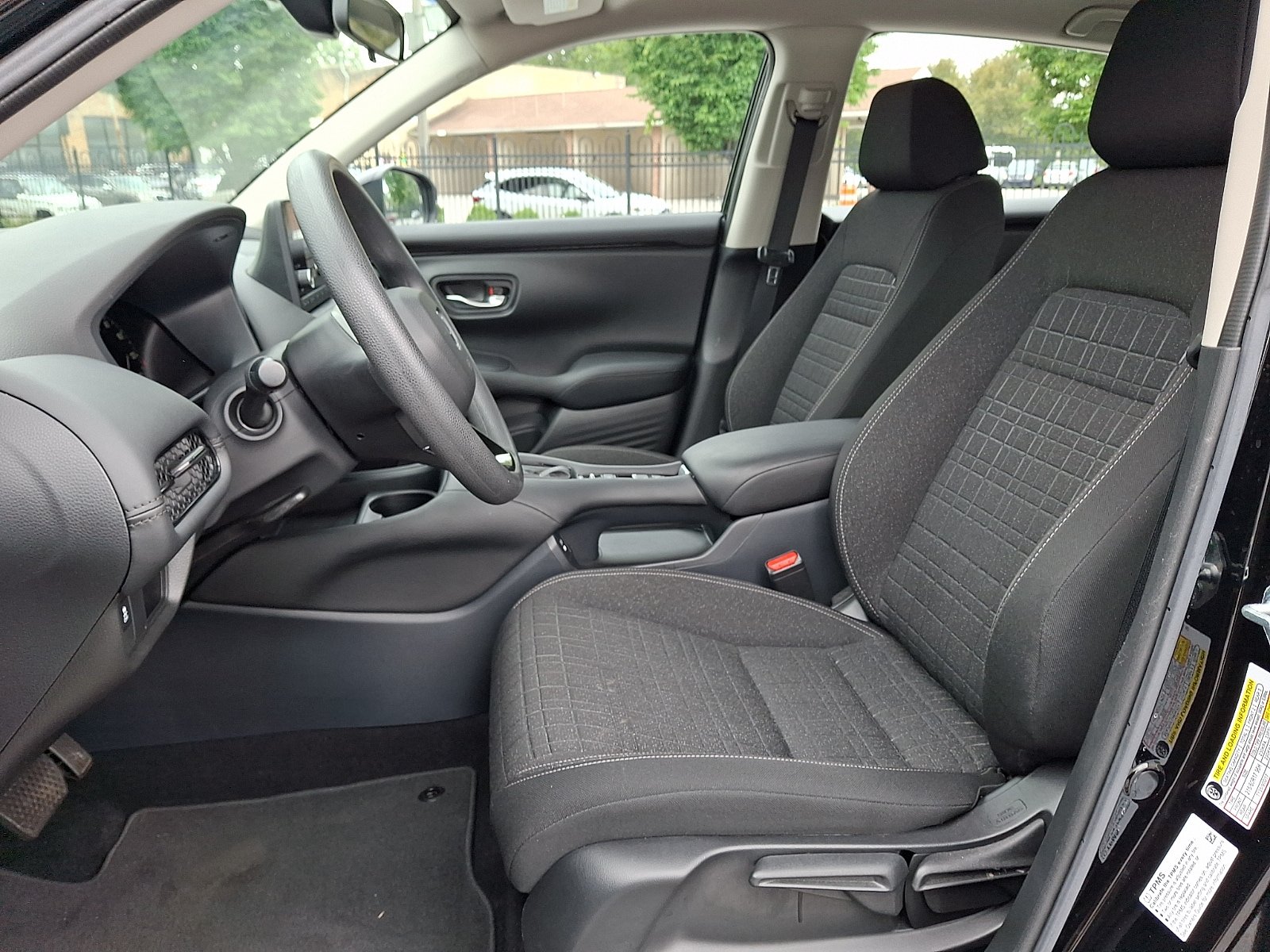 Used 2024 Honda HR-V LX image 13