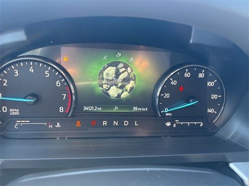 Used 2021 Ford Explorer XLT w/ Equipment Group 202A image 27