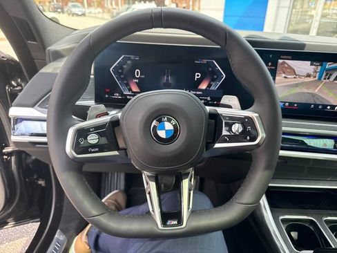 Used 2026 BMW 740i xDrive AWD/4WD image 18