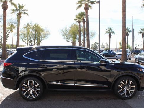 Used 2023 Acura MDX FWD w/ Technology Package image 6