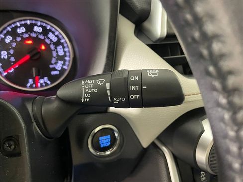 Used 2019 Toyota RAV4 XLE Premium image 14