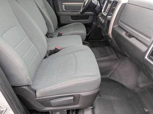 Used 2016 RAM 2500 SLT image 18