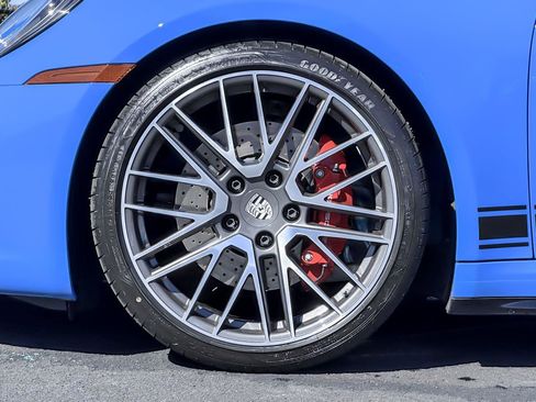 Used 2023 Porsche 911 Carrera 4S image 24