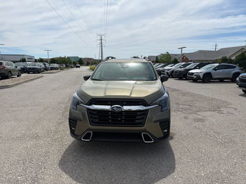 Certified 2024 Subaru Ascent Touring AWD/4WD image 10