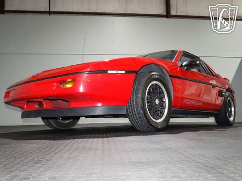 Used 1988 Pontiac Fiero image 7