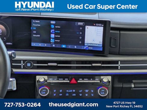 Certified 2024 Hyundai Santa Fe Limited AWD/4WD image 25