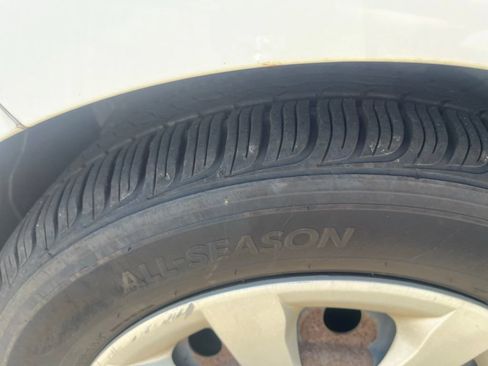 Used 2015 Kia Rio LX FWD image 9