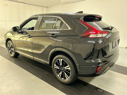Used 2024 Mitsubishi Eclipse Cross SEL image 7