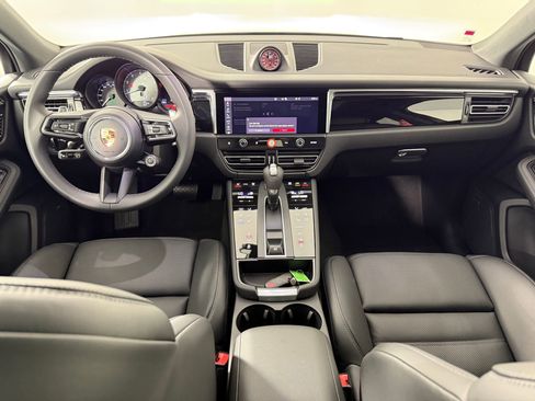 New 2026 Porsche Macan S image 17