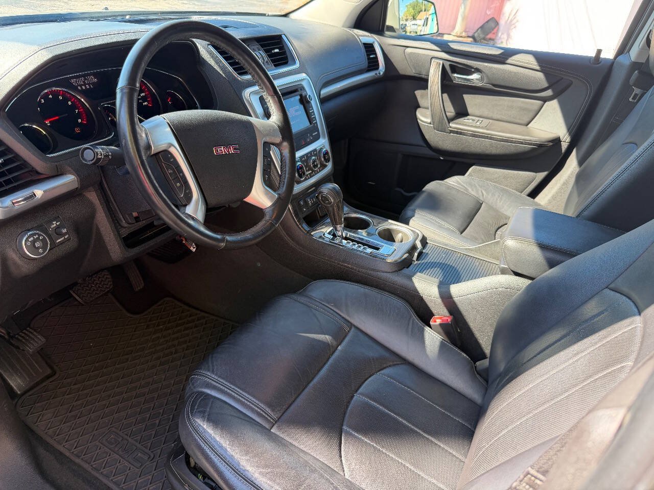 Used 2016 GMC Acadia SLT w/ Open Road Package FWD image 5