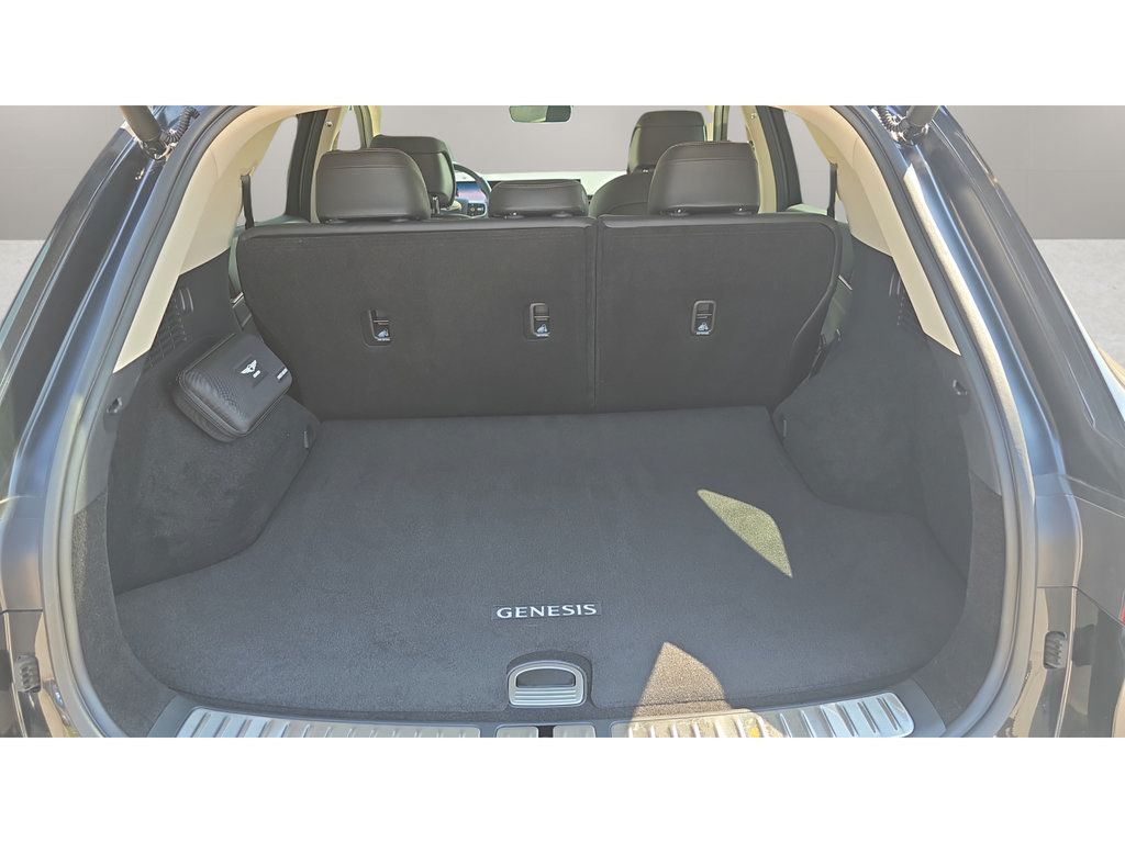 Used 2026 Genesis GV70 2.5T AWD/4WD image 9
