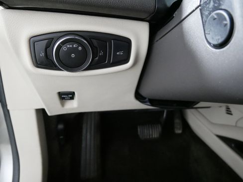 Used 2016 Lincoln MKZ w/ Equipment Group 300A Reserve image 26