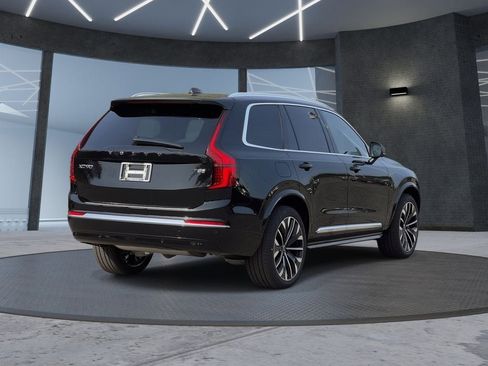 New 2026 Volvo XC90 T8 Ultra w/ Lounge Package AWD/4WD image 4