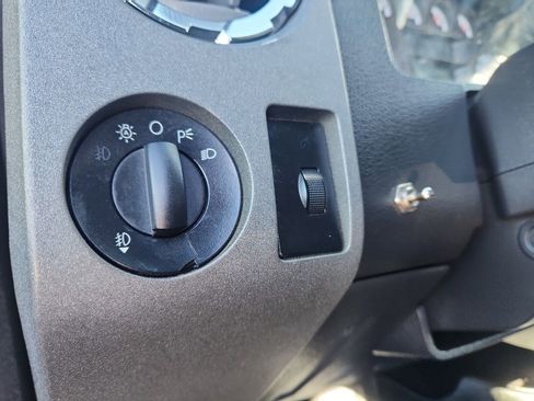 Used 2008 Ford F350 FX4 image 27