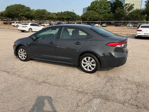 Used 2024 Toyota Corolla LE FWD image 6