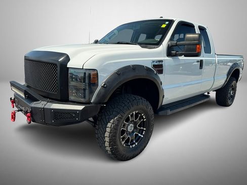 Used 2008 Ford F250 Lariat image 2