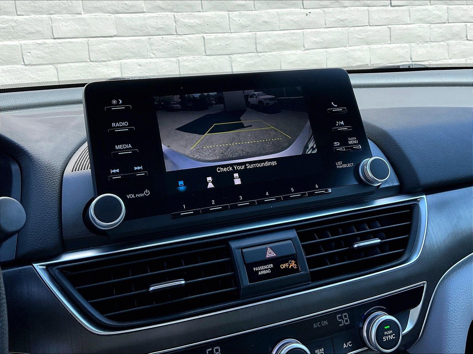 Used 2018 Honda Accord LX image 21