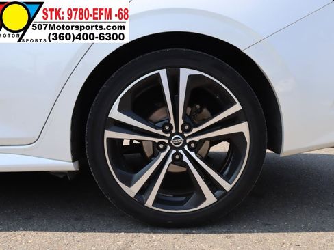 Used 2020 Nissan Sentra SR w/ Premium Package FWD image 28