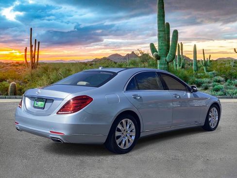 Used 2014 Mercedes-Benz S 550 Sedan image 3